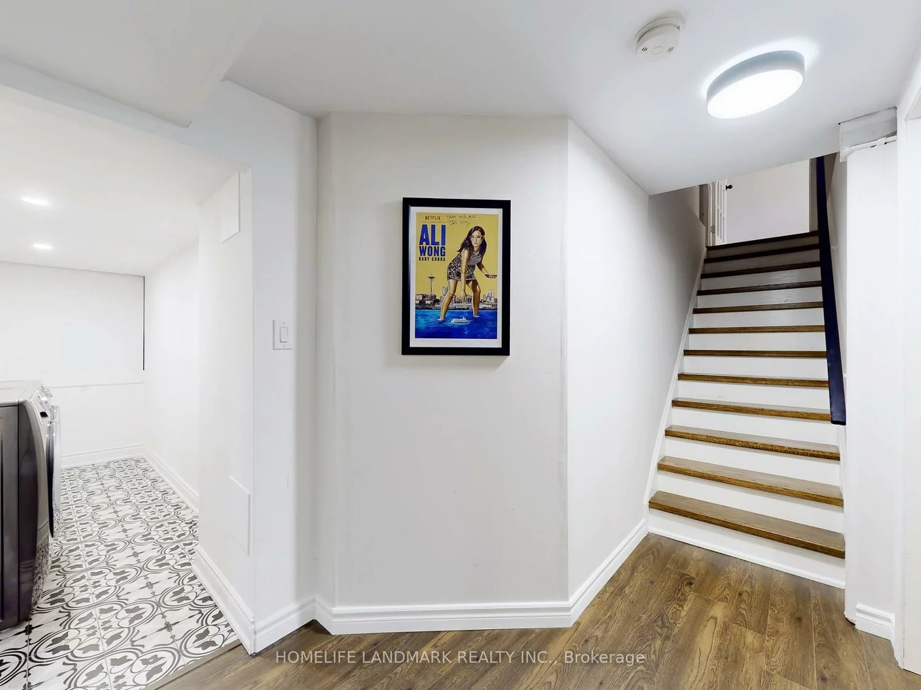 2048, White Dove, 1022 - WT West Oak Trails, Oakville