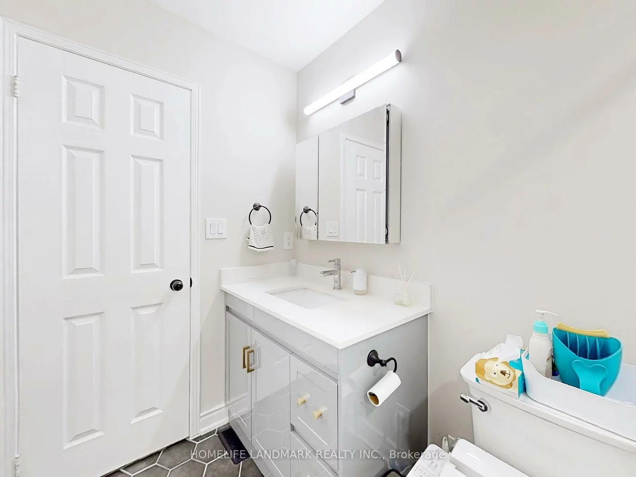 2048, White Dove, 1022 - WT West Oak Trails, Oakville