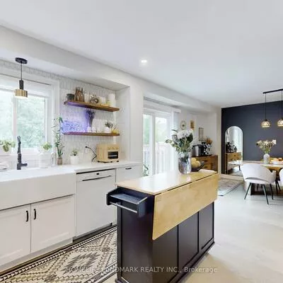 2048, White Dove, 1022 - WT West Oak Trails, Oakville