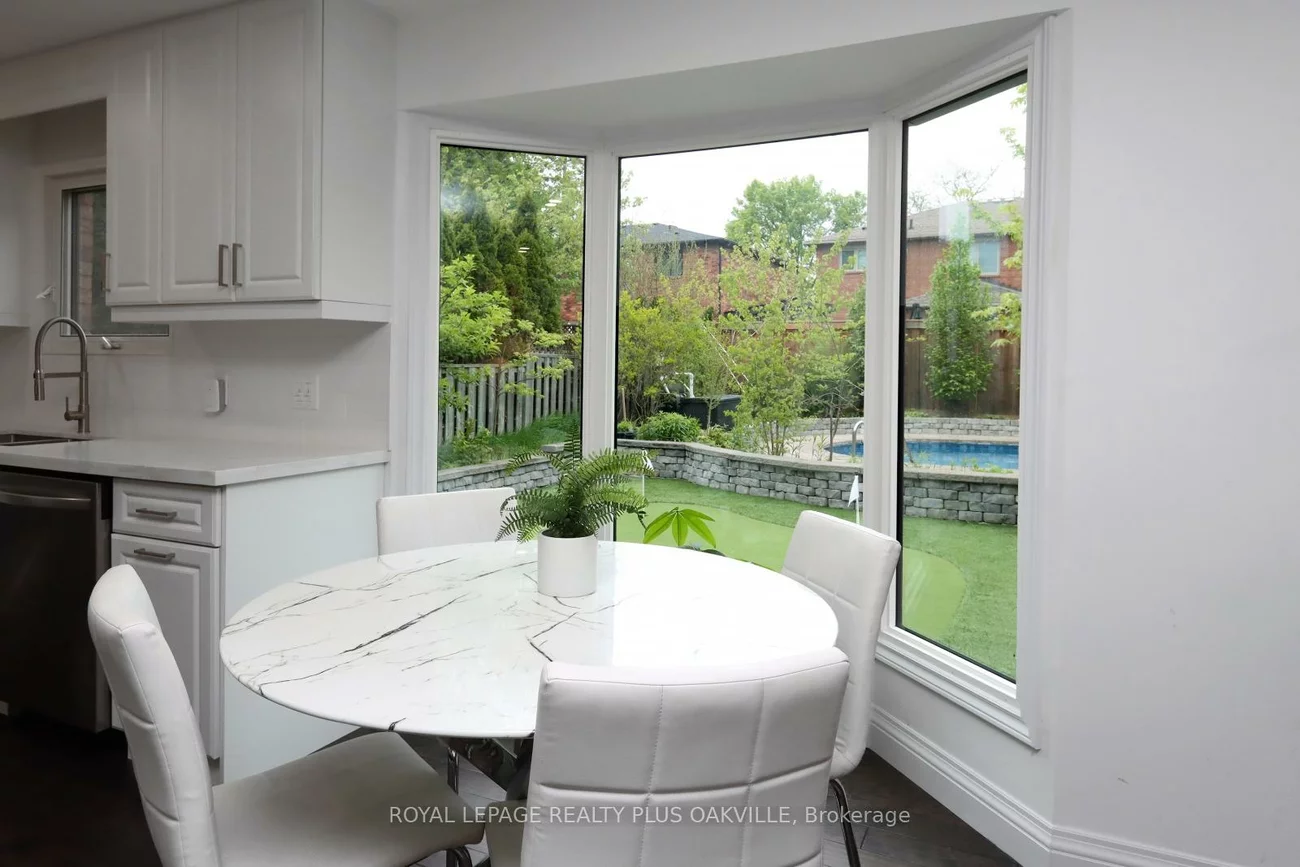 1437, Thistledown, 1007 - GA Glen Abbey, Oakville
