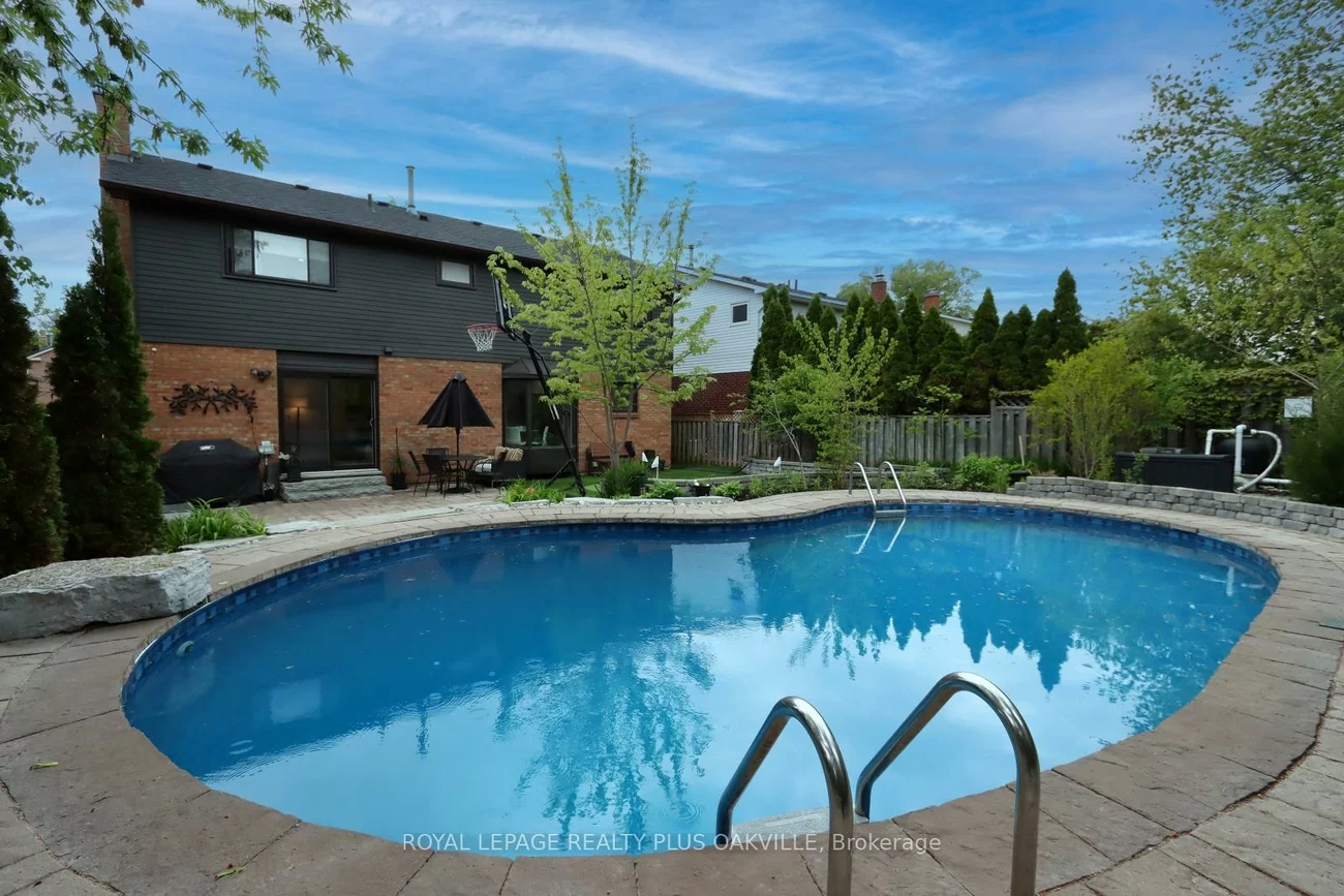 1437, Thistledown, 1007 - GA Glen Abbey, Oakville