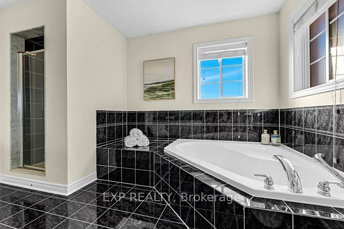 2409, WEST HAM, 1022 - WT West Oak Trails, Oakville