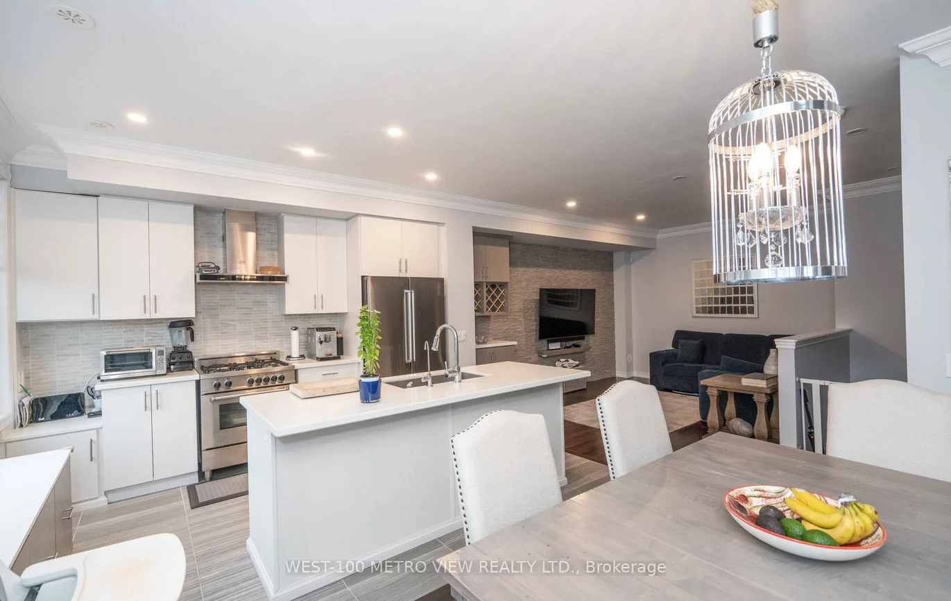 406, Athabasca Common, 1010 - JM Joshua Meadows, Oakville