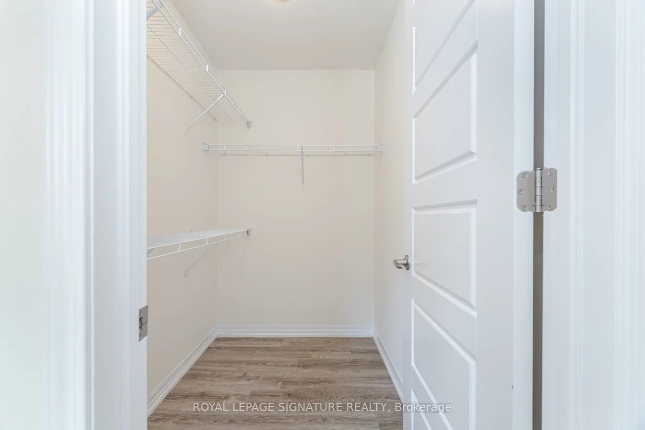 242, Harold Dent, 1008 - GO Glenorchy, Oakville