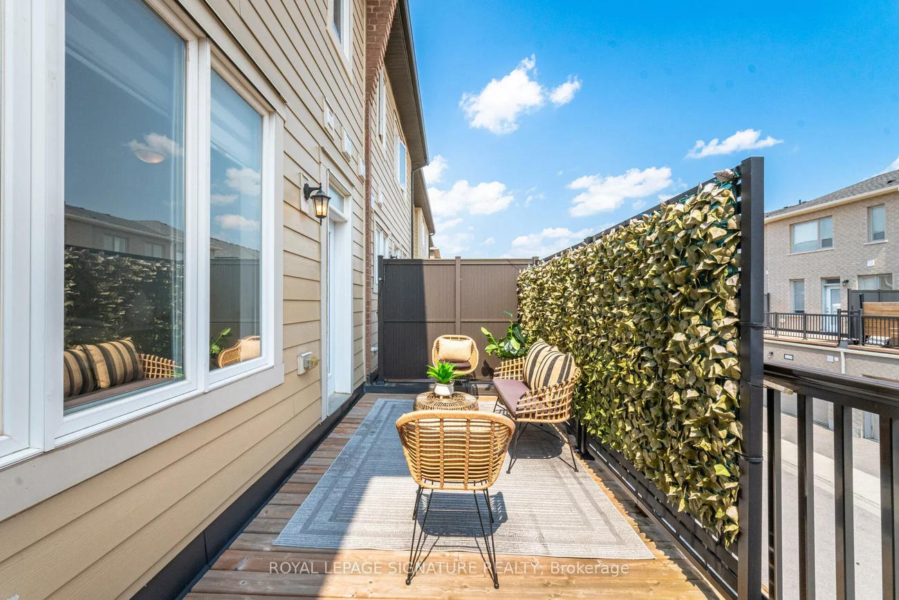 242, Harold Dent, 1008 - GO Glenorchy, Oakville