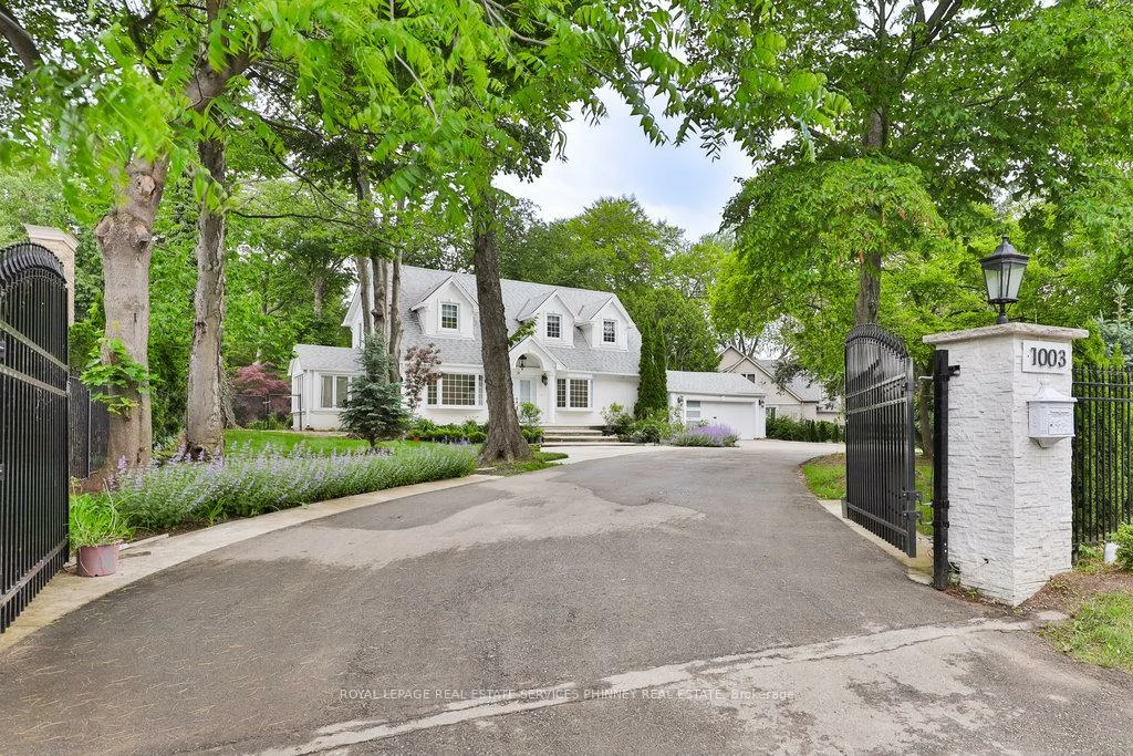 1003, Lakeshore, 1017 - SW Southwest, Oakville