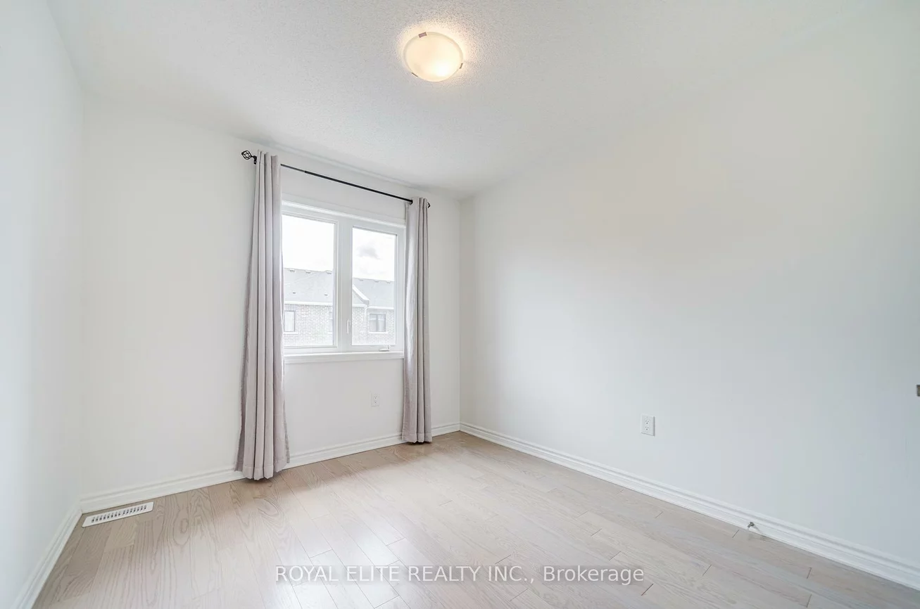 1374, William Halton, 1012 - NW Northwest, Oakville
