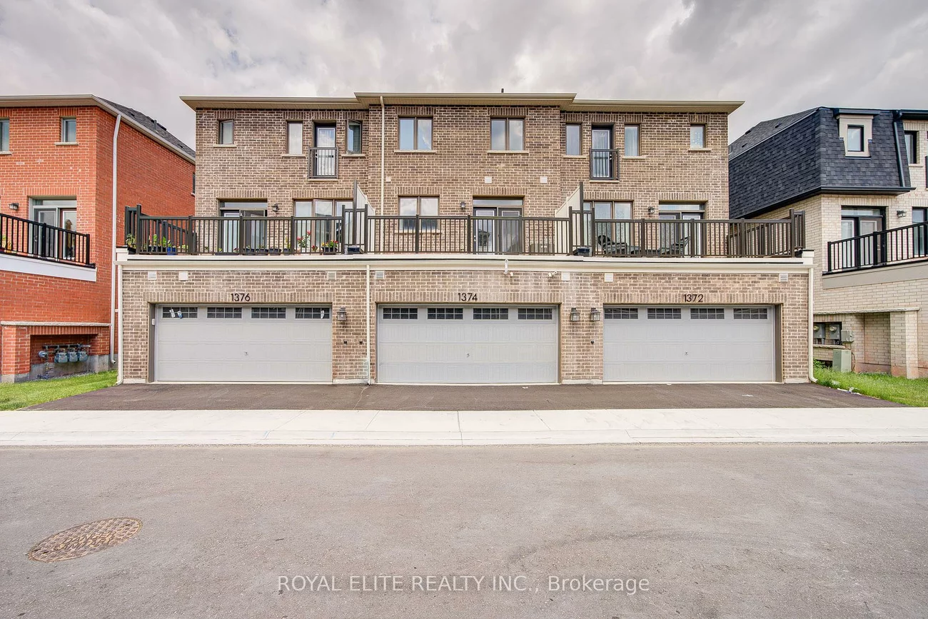 1374, William Halton, 1012 - NW Northwest, Oakville