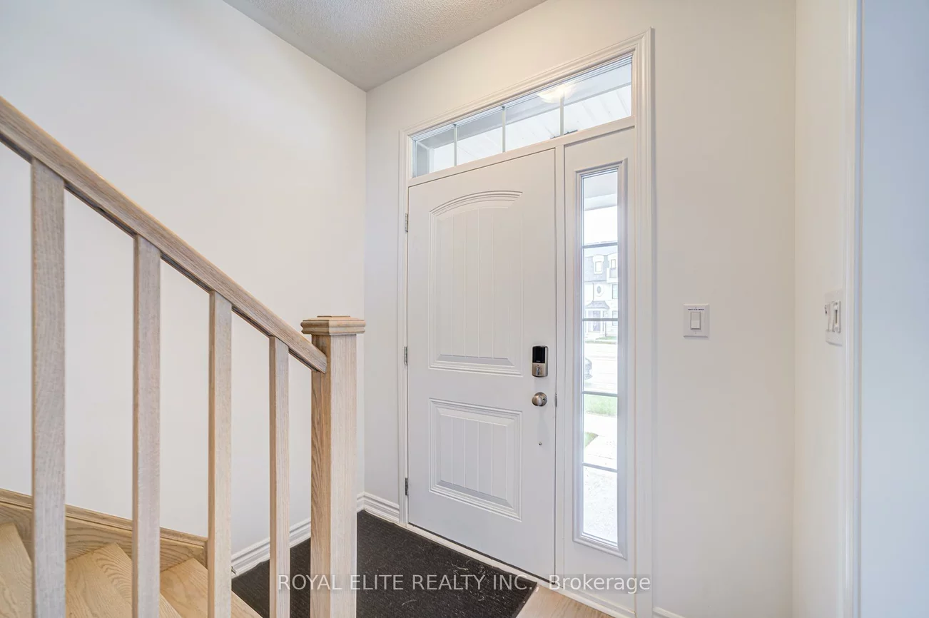 1374, William Halton, 1012 - NW Northwest, Oakville