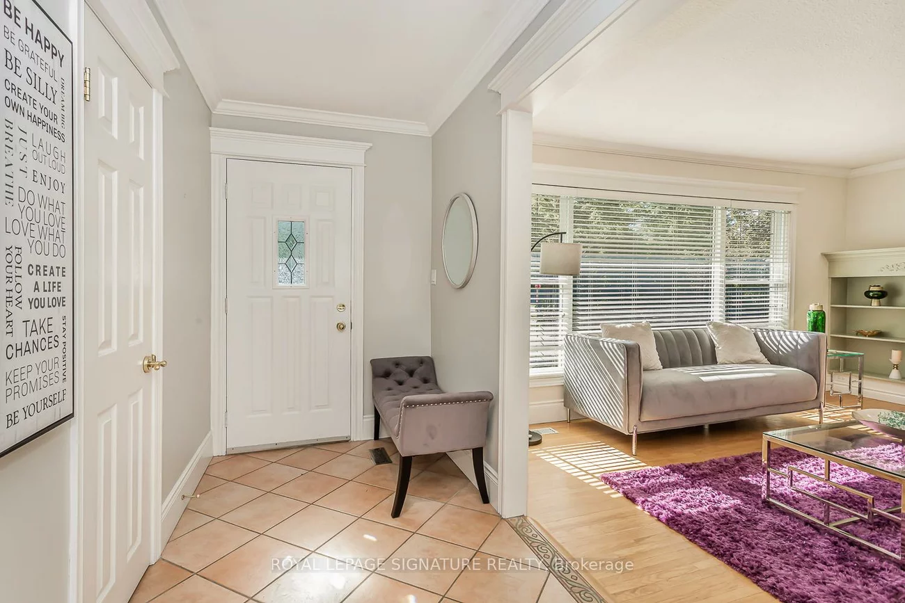 383, Maplehurst, 1001 - BR Bronte, Oakville