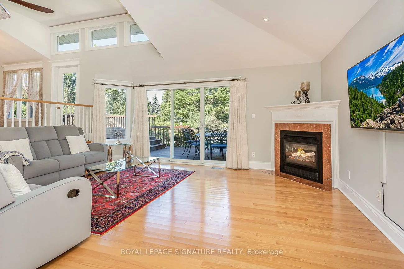 383, Maplehurst, 1001 - BR Bronte, Oakville