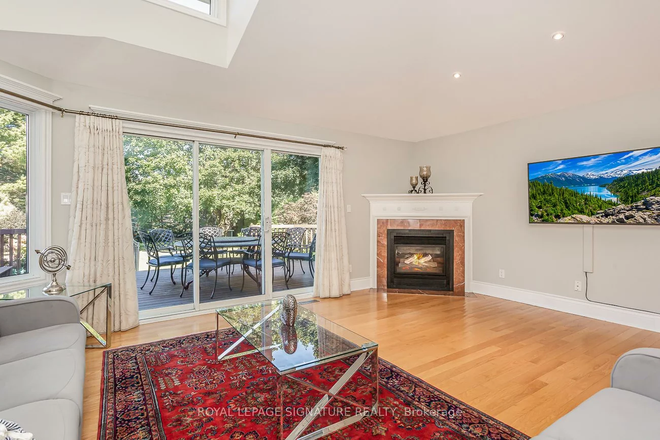 383, Maplehurst, 1001 - BR Bronte, Oakville
