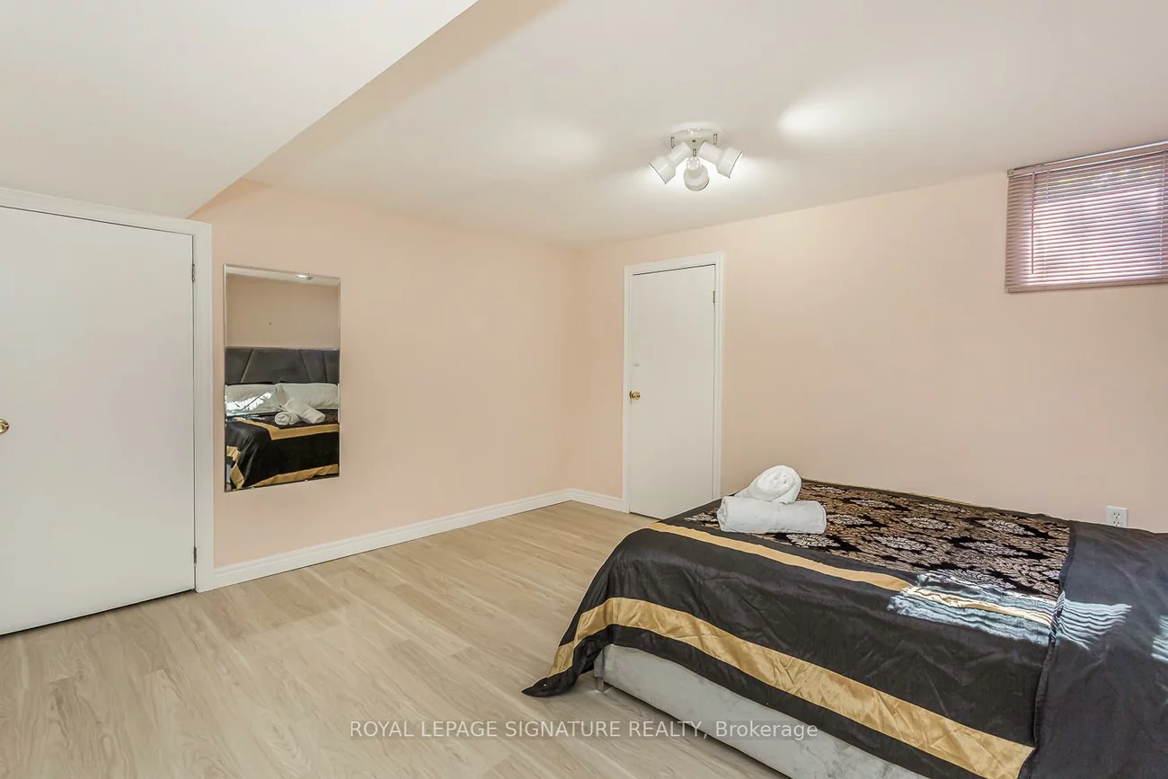 383, Maplehurst, 1001 - BR Bronte, Oakville
