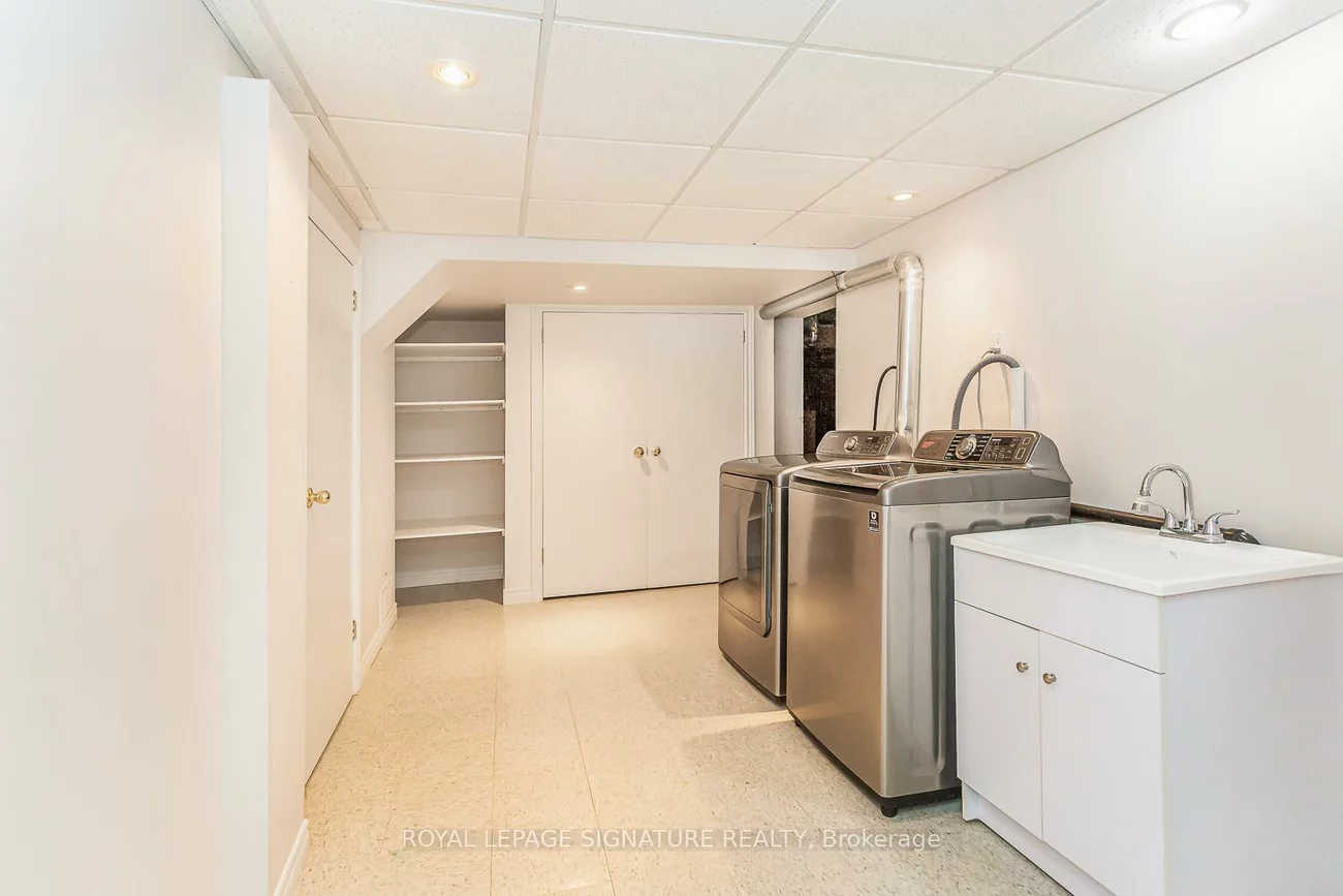383, Maplehurst, 1001 - BR Bronte, Oakville