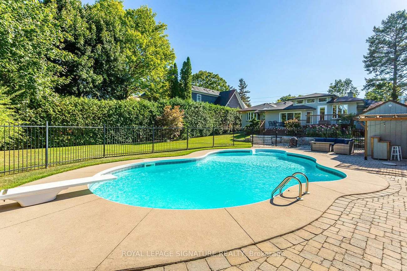 383, Maplehurst, 1001 - BR Bronte, Oakville