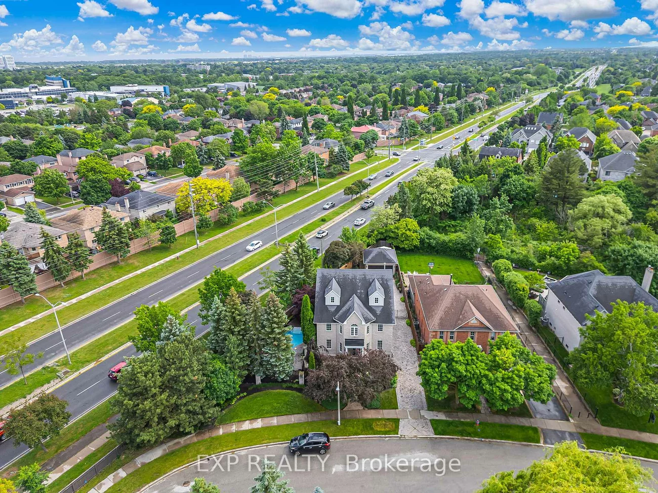 2000, Peak, 1015 - RO River Oaks, Oakville
