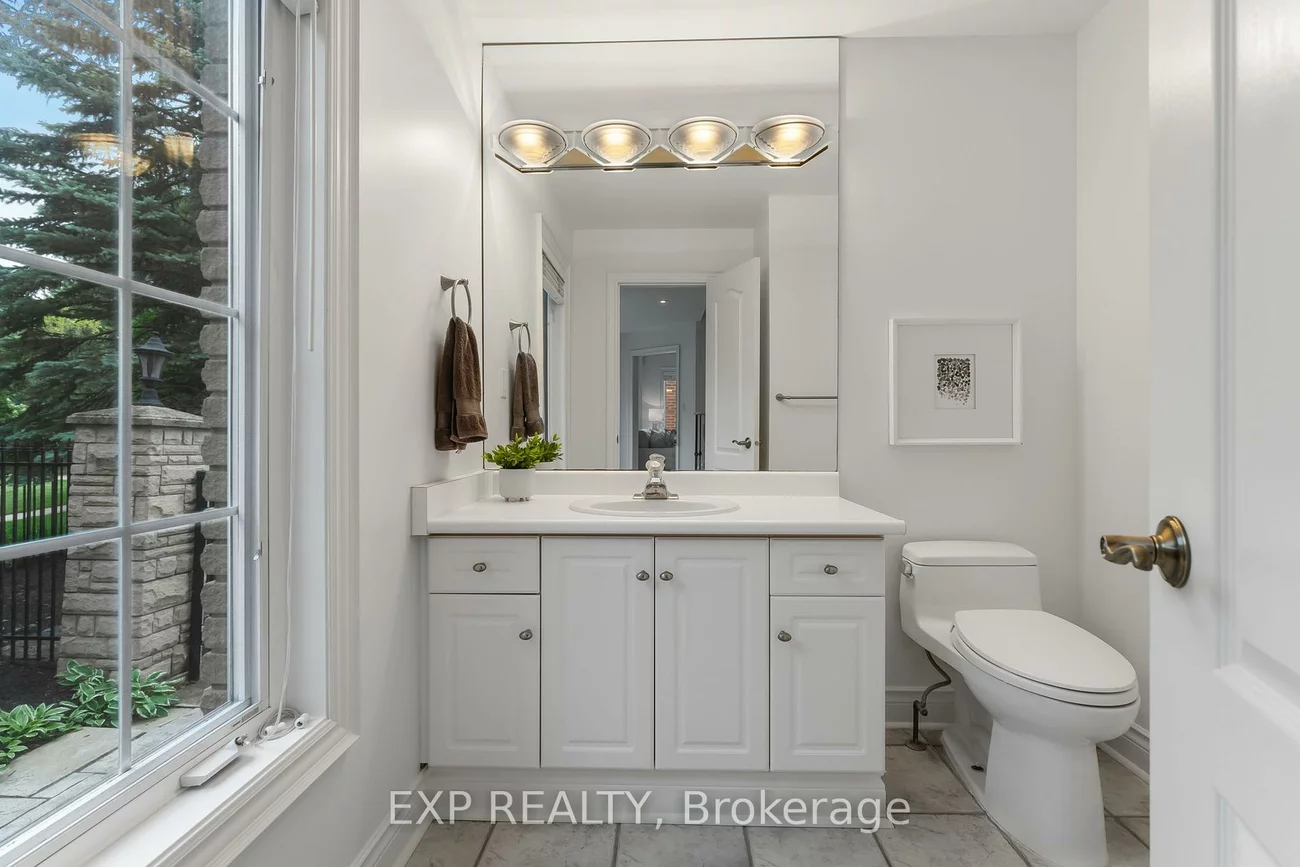 2000, Peak, 1015 - RO River Oaks, Oakville