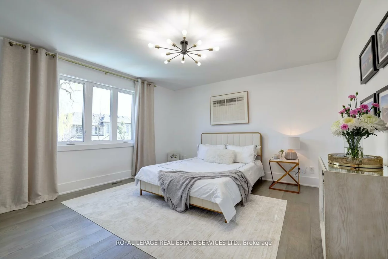84, Sybella, 1017 - SW Southwest, Oakville