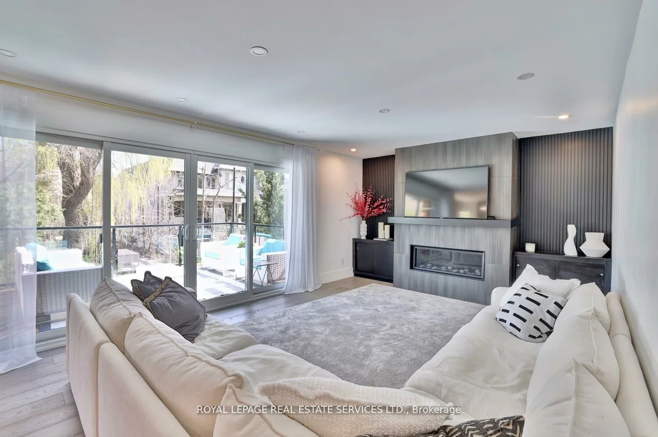 84, Sybella, 1017 - SW Southwest, Oakville