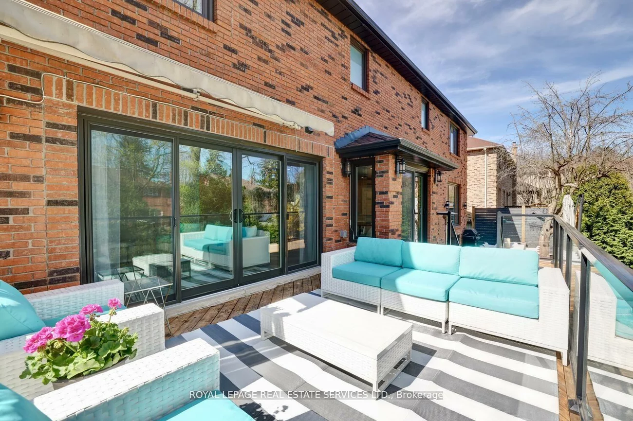 84, Sybella, 1017 - SW Southwest, Oakville