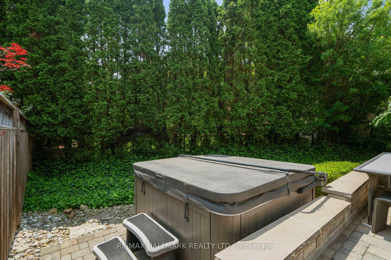 2092, PINEVALLEY, 1009 - JC Joshua Creek, Oakville