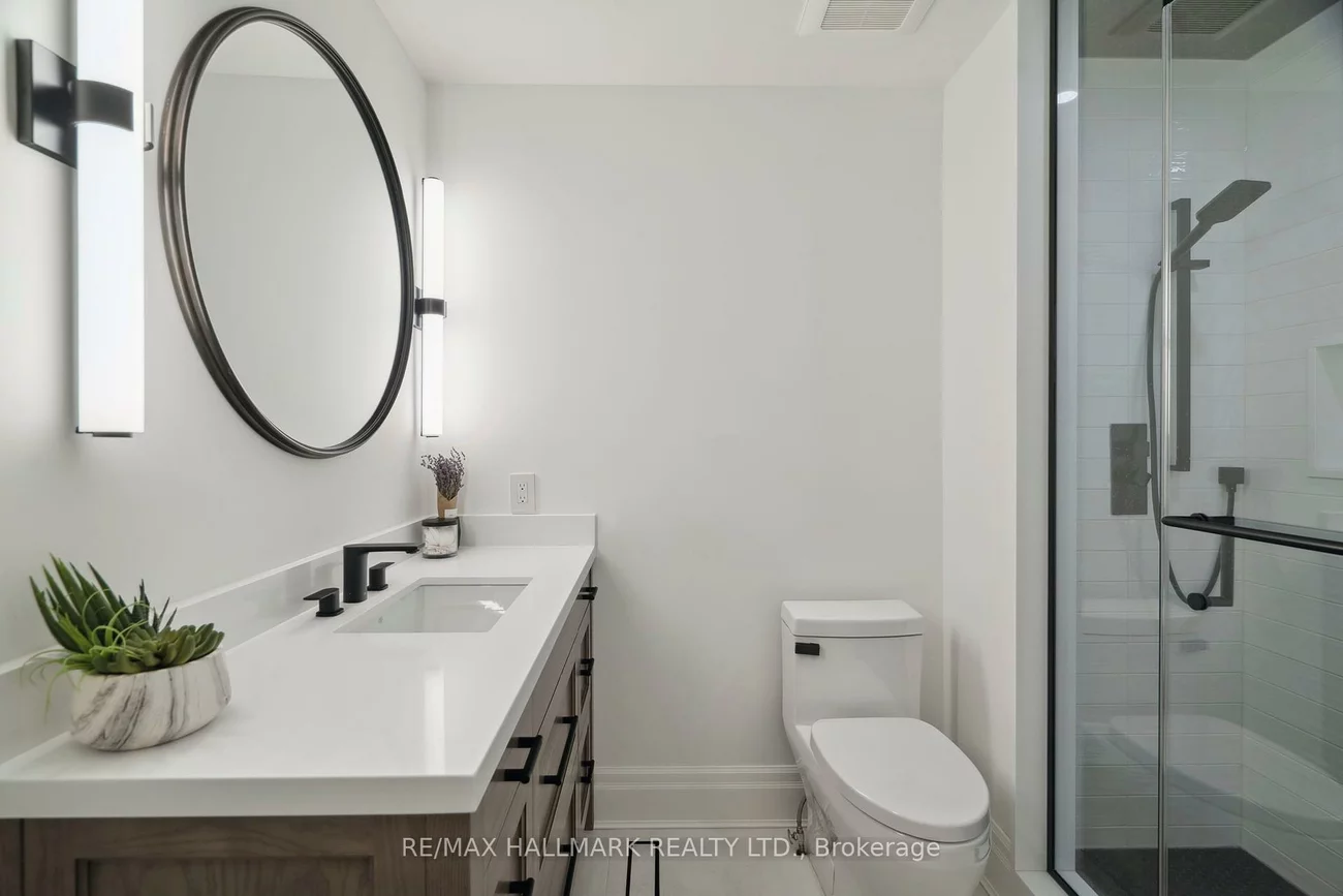2092, PINEVALLEY, 1009 - JC Joshua Creek, Oakville