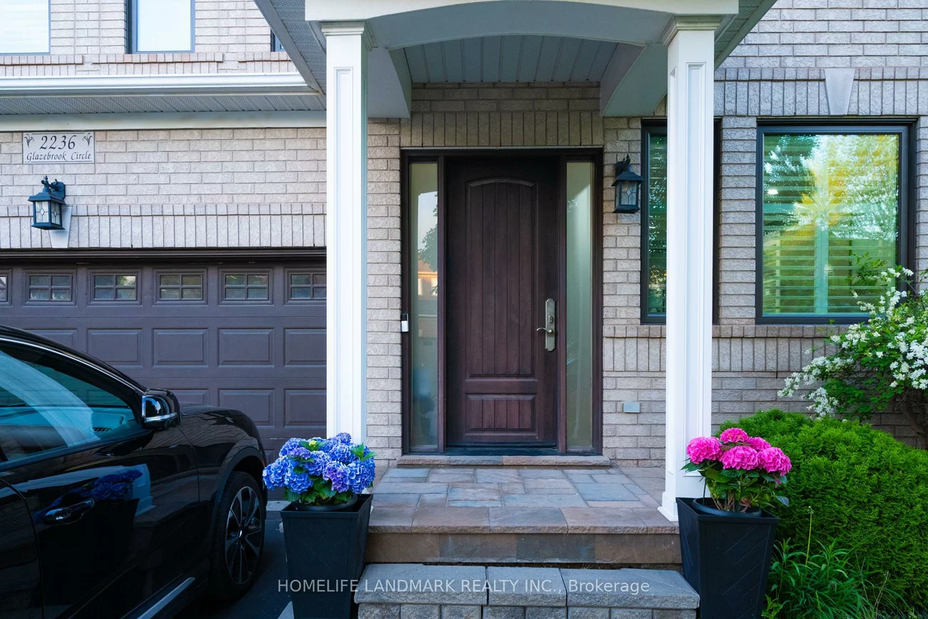 2236, Glazebrook, 1022 - WT West Oak Trails, Oakville
