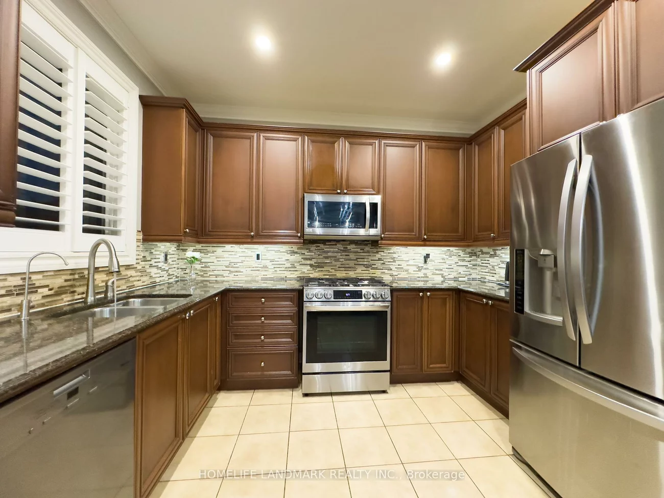 2236, Glazebrook, 1022 - WT West Oak Trails, Oakville