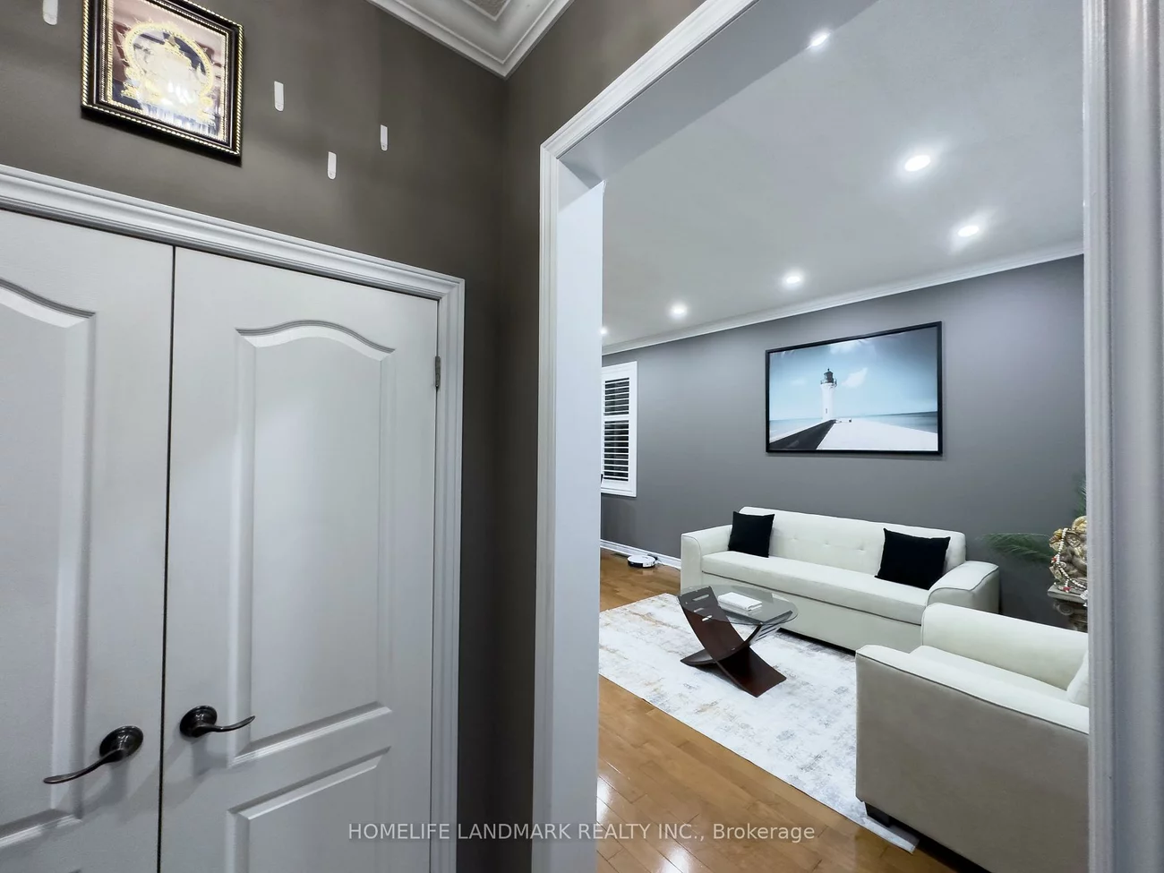2236, Glazebrook, 1022 - WT West Oak Trails, Oakville