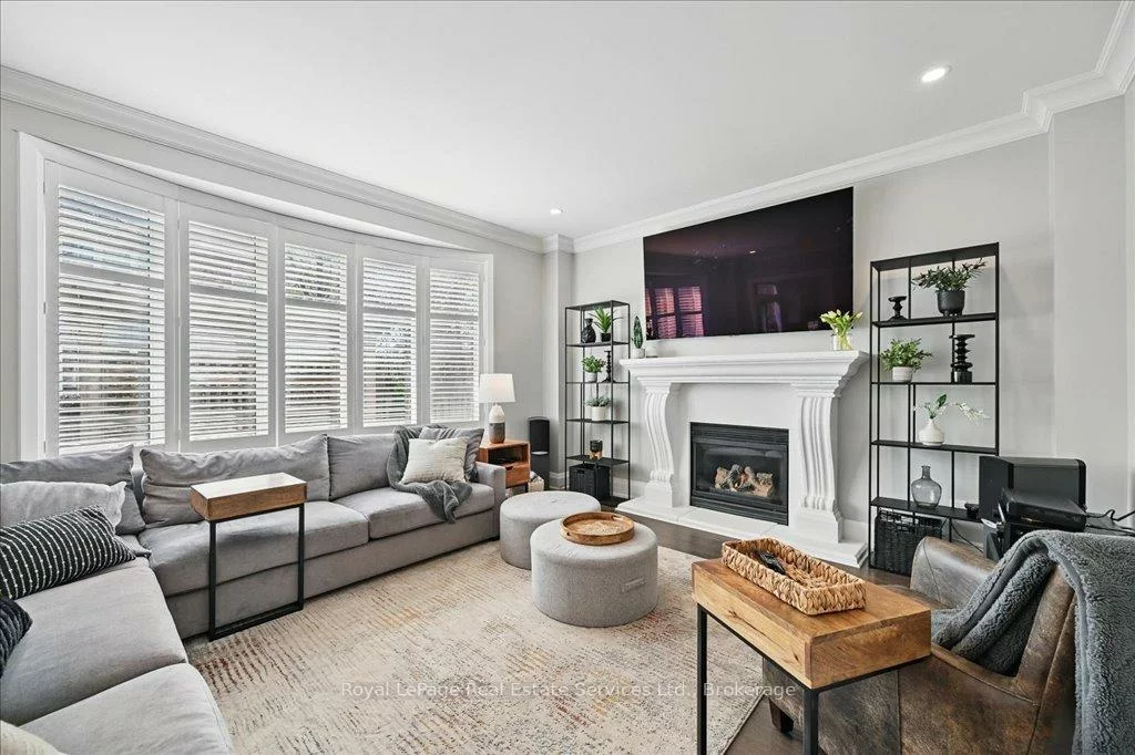 2144, Blackforest, 1019 - WM Westmount, Oakville