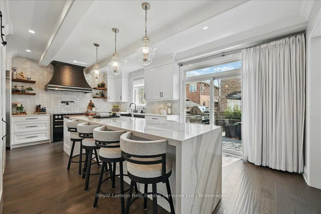 2144, Blackforest, 1019 - WM Westmount, Oakville