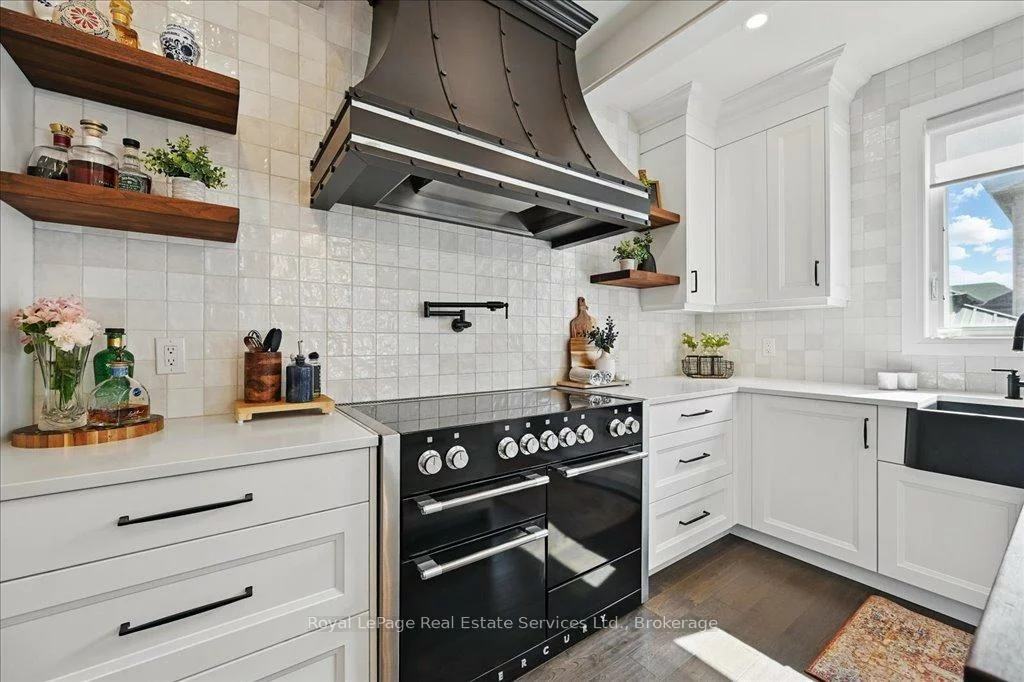 2144, Blackforest, 1019 - WM Westmount, Oakville
