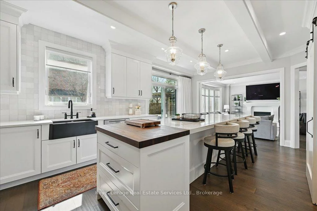 2144, Blackforest, 1019 - WM Westmount, Oakville