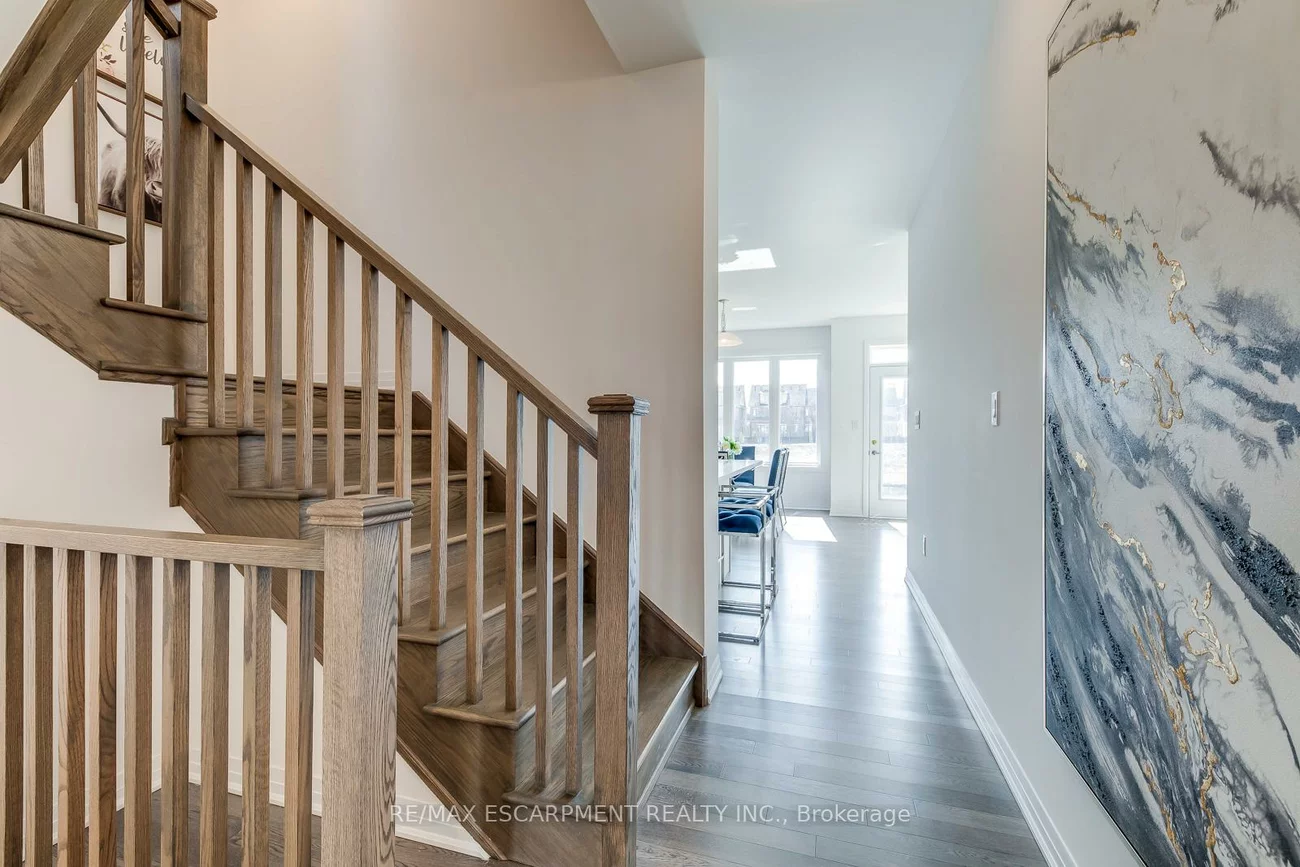 3262, Crystal, 1008 - GO Glenorchy, Oakville