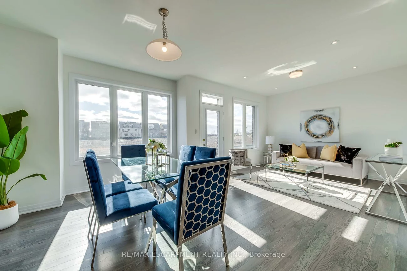 3262, Crystal, 1008 - GO Glenorchy, Oakville