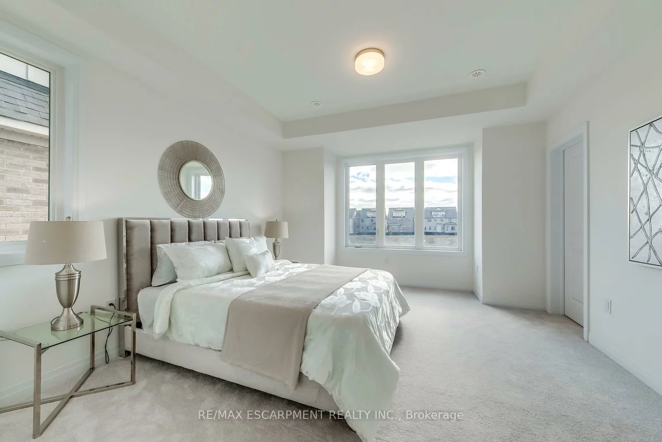 3262, Crystal, 1008 - GO Glenorchy, Oakville