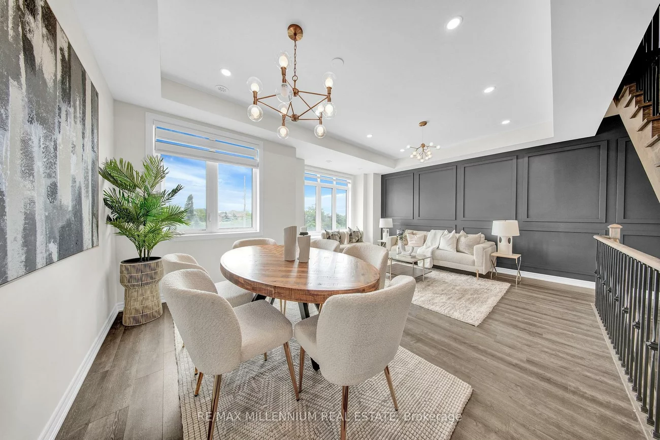 527, Dundas, 1010 - JM Joshua Meadows, Oakville