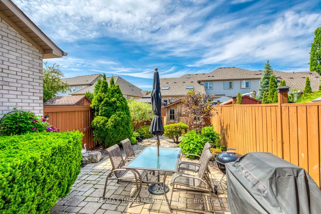 2182, Oakpoint, 1022 - WT West Oak Trails, Oakville