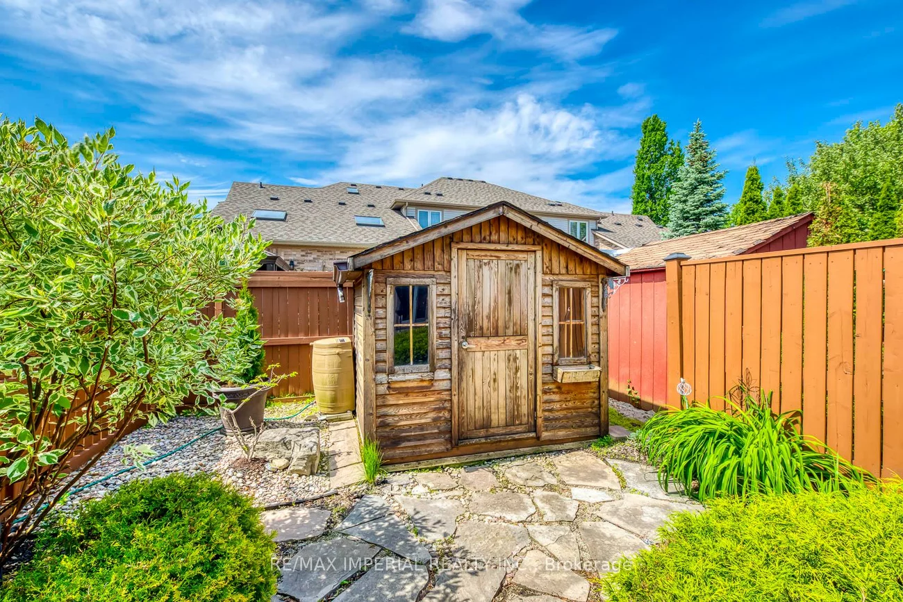 2182, Oakpoint, 1022 - WT West Oak Trails, Oakville