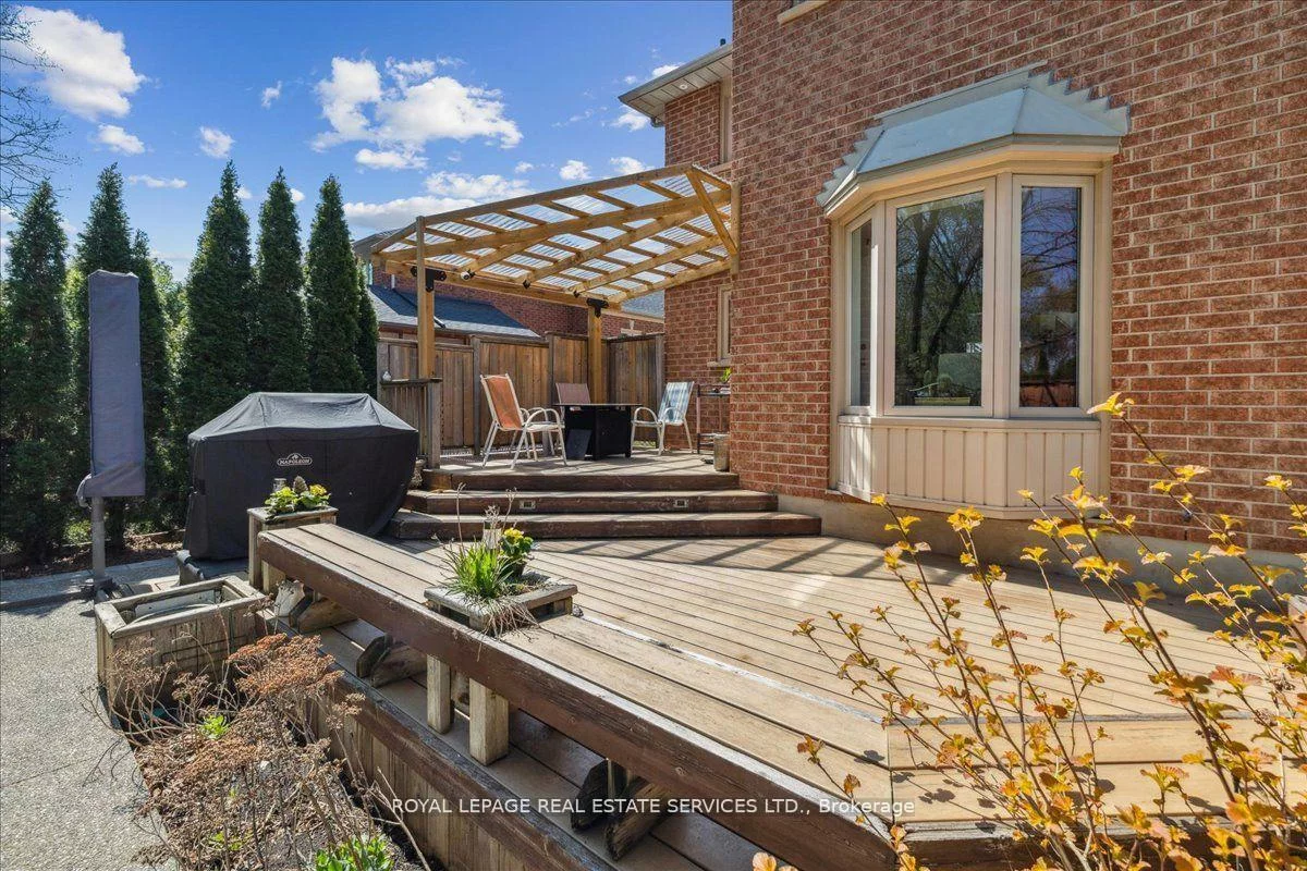 2317, Carpenters, 1007 - GA Glen Abbey, Oakville