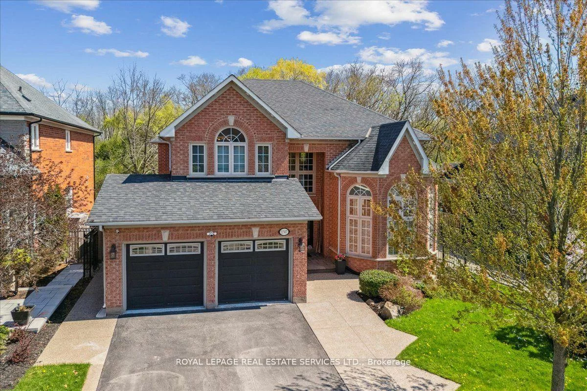 2317, Carpenters, 1007 - GA Glen Abbey, Oakville