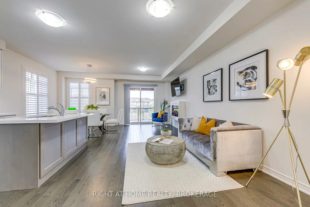 451, Dundas, 1010 - JM Joshua Meadows, Oakville