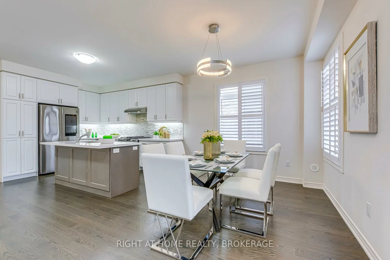 451, Dundas, 1010 - JM Joshua Meadows, Oakville