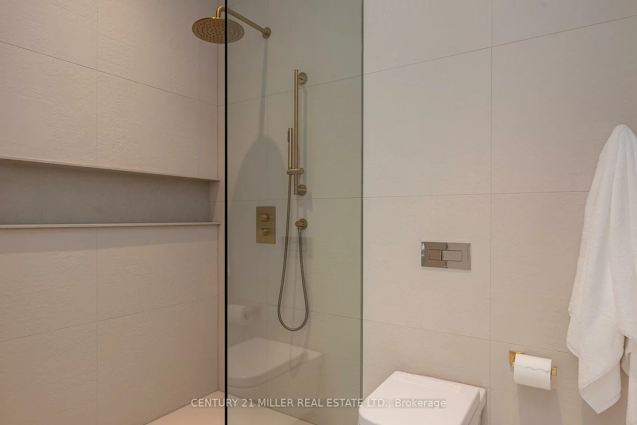 1239, Sedgewick, 1017 - SW Southwest, Oakville