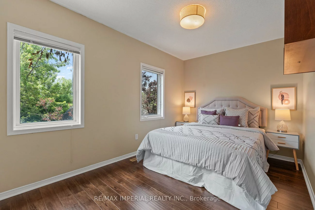 2598, Ironwood, 1015 - RO River Oaks, Oakville