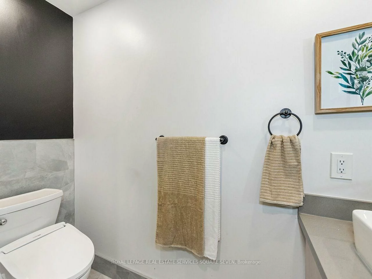 234, SEWELL, 1003 - CP College Park, Oakville