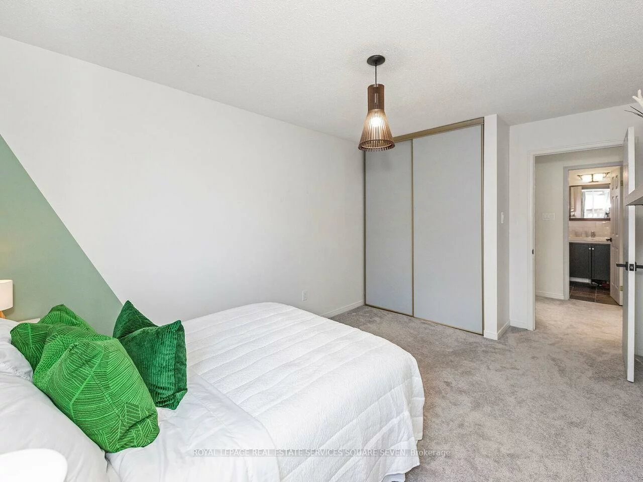234, SEWELL, 1003 - CP College Park, Oakville