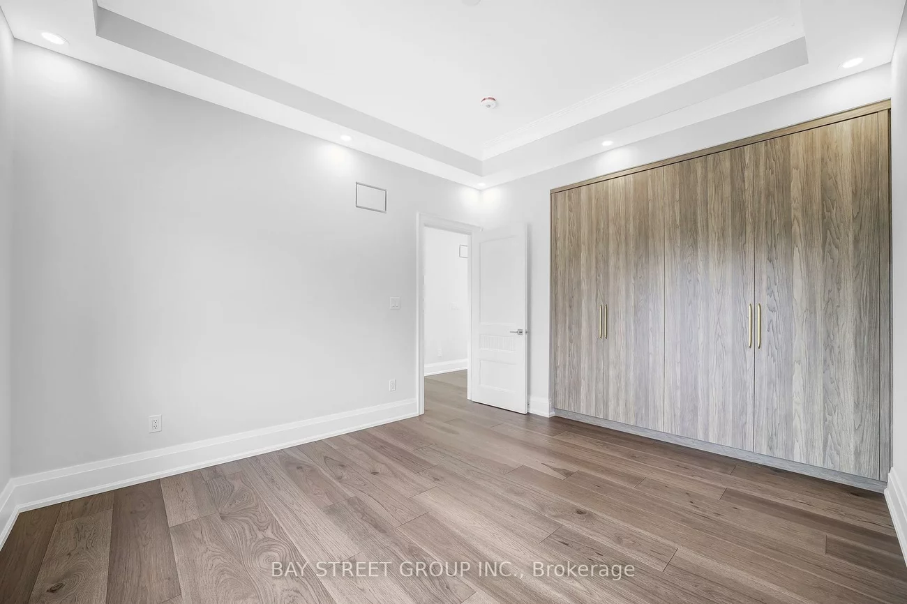 438, Sherin, 1020 - WO West, Oakville