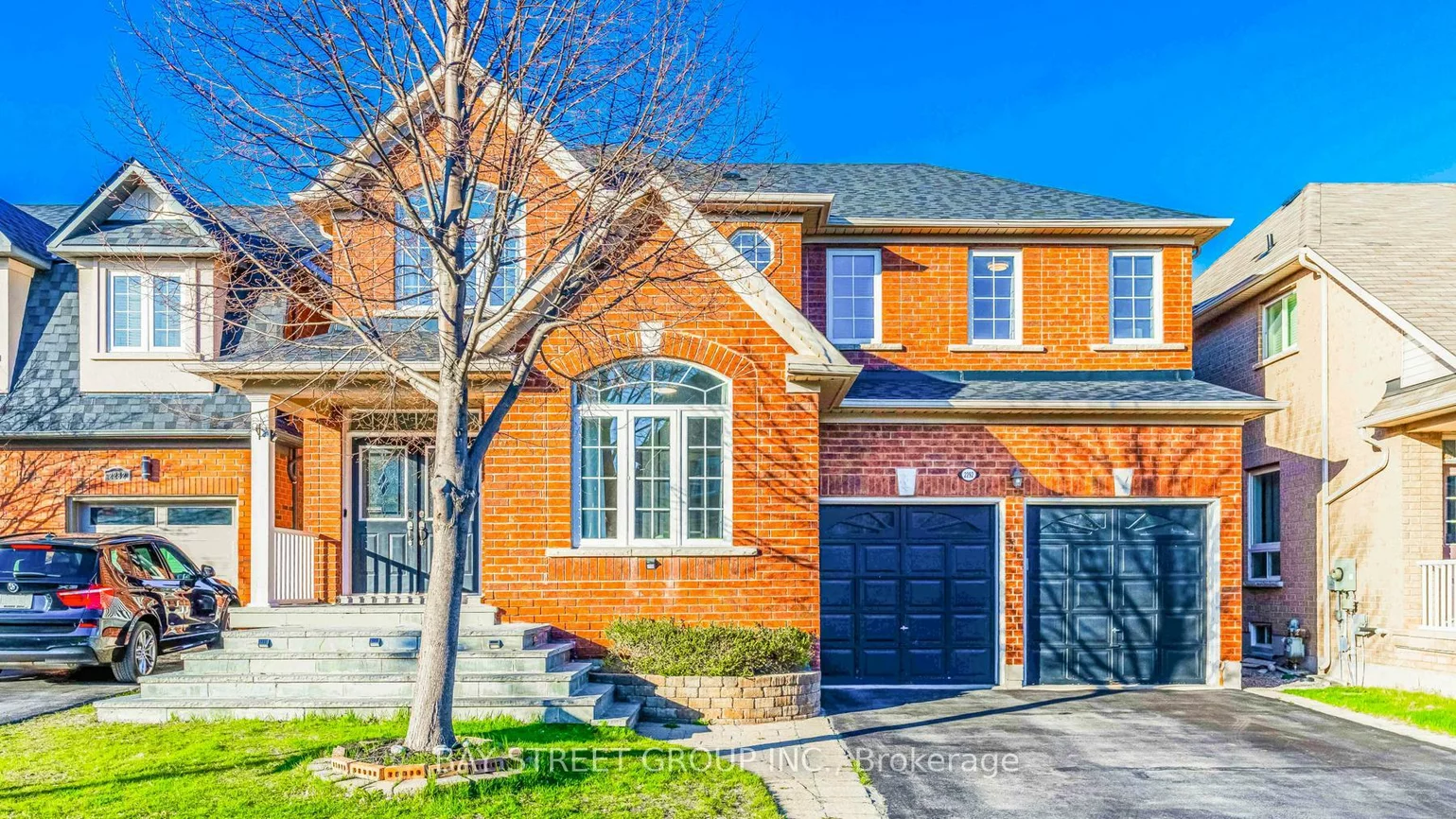 2292, Blue Oak, 1019 - WM Westmount, Oakville