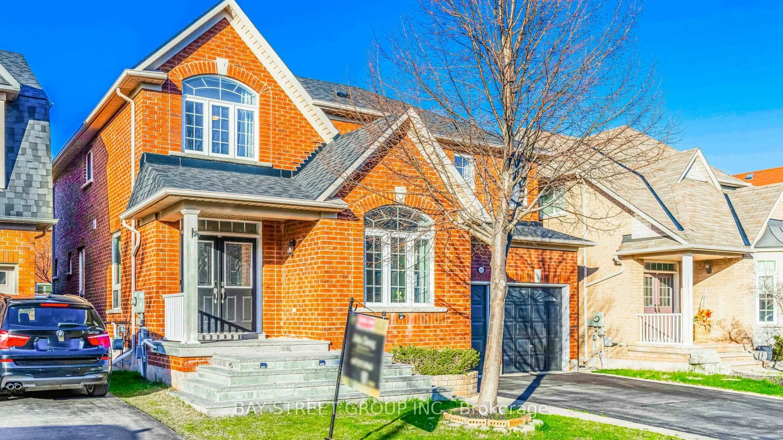 2292, Blue Oak, 1019 - WM Westmount, Oakville